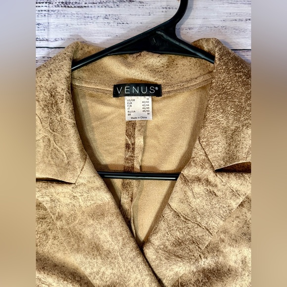 VENUS Brown Suede Duster with Button Detail - Picture 4 of 7